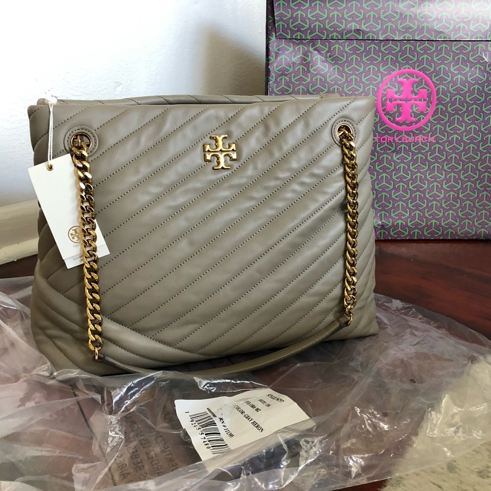 TORY BURCH Kira Chevron Tote Bag in Gray Heron